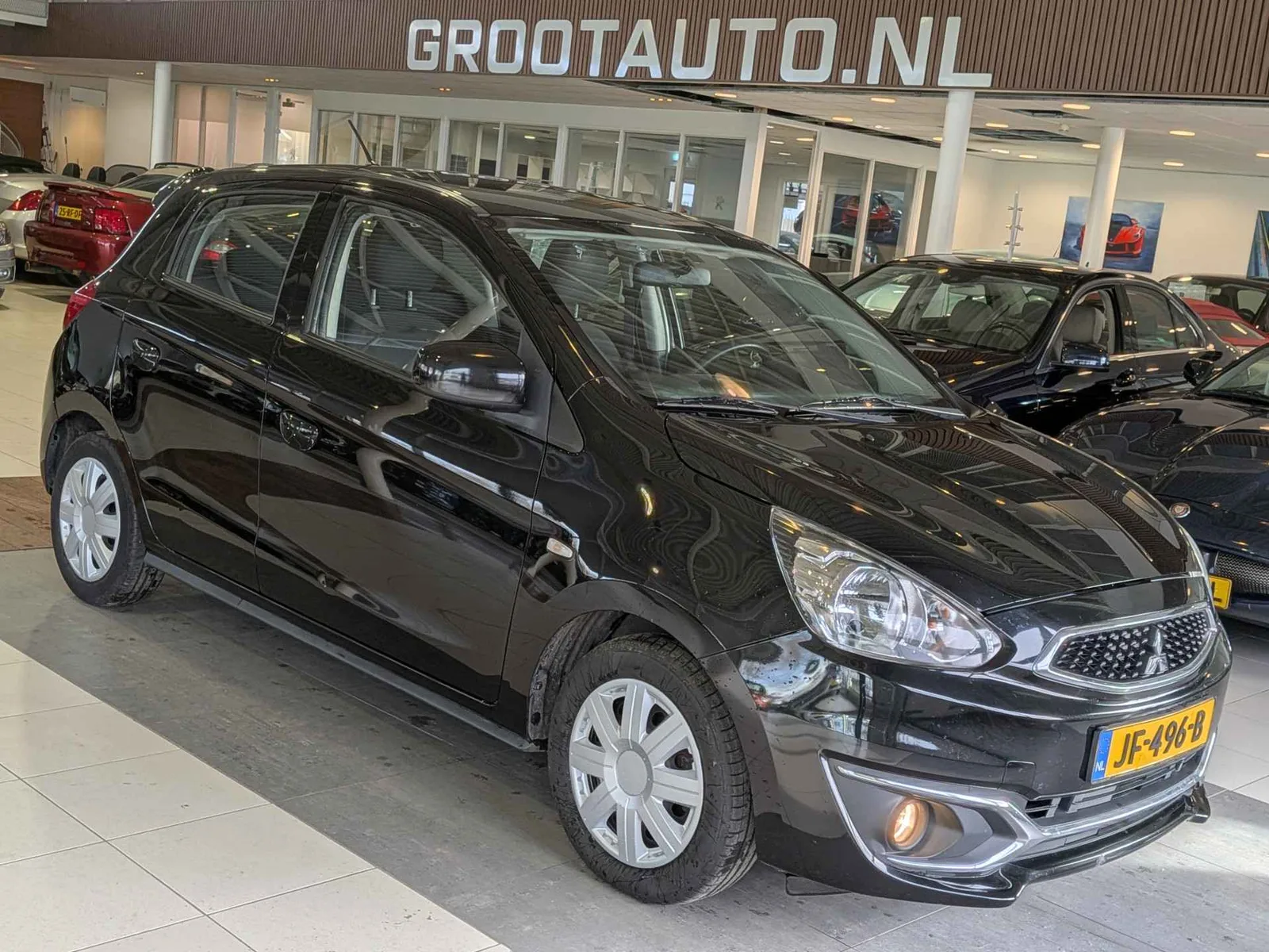 Mitsubishi Space Star (2016) — foto 1