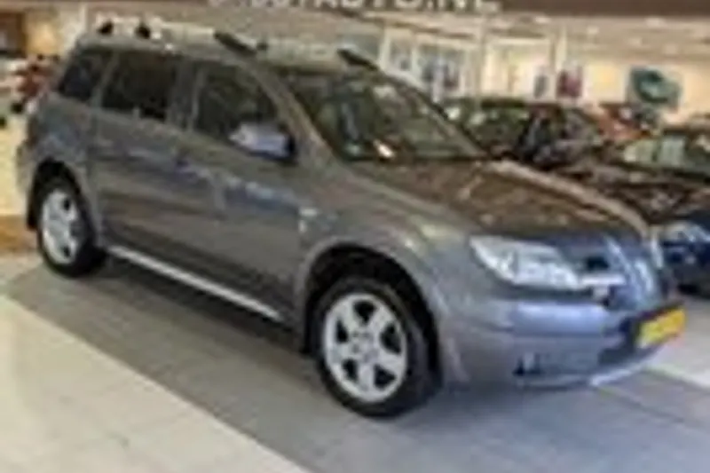 Mitsubishi Outlander (2006)