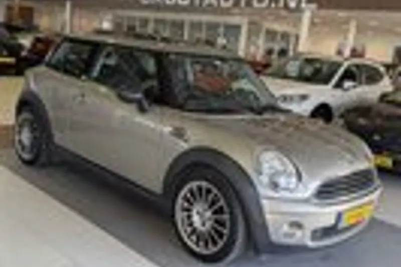 MINI Mini (2010)
