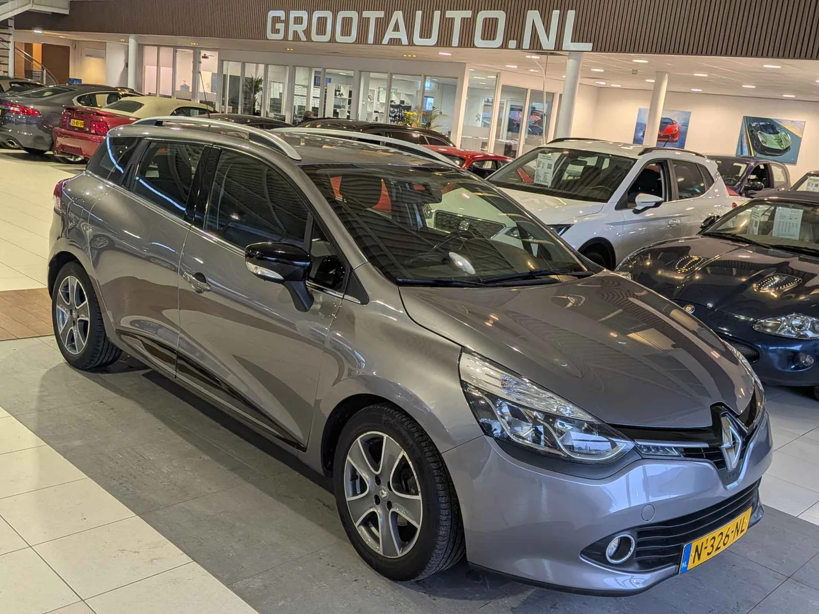 Renault Clio (2015) — foto 1