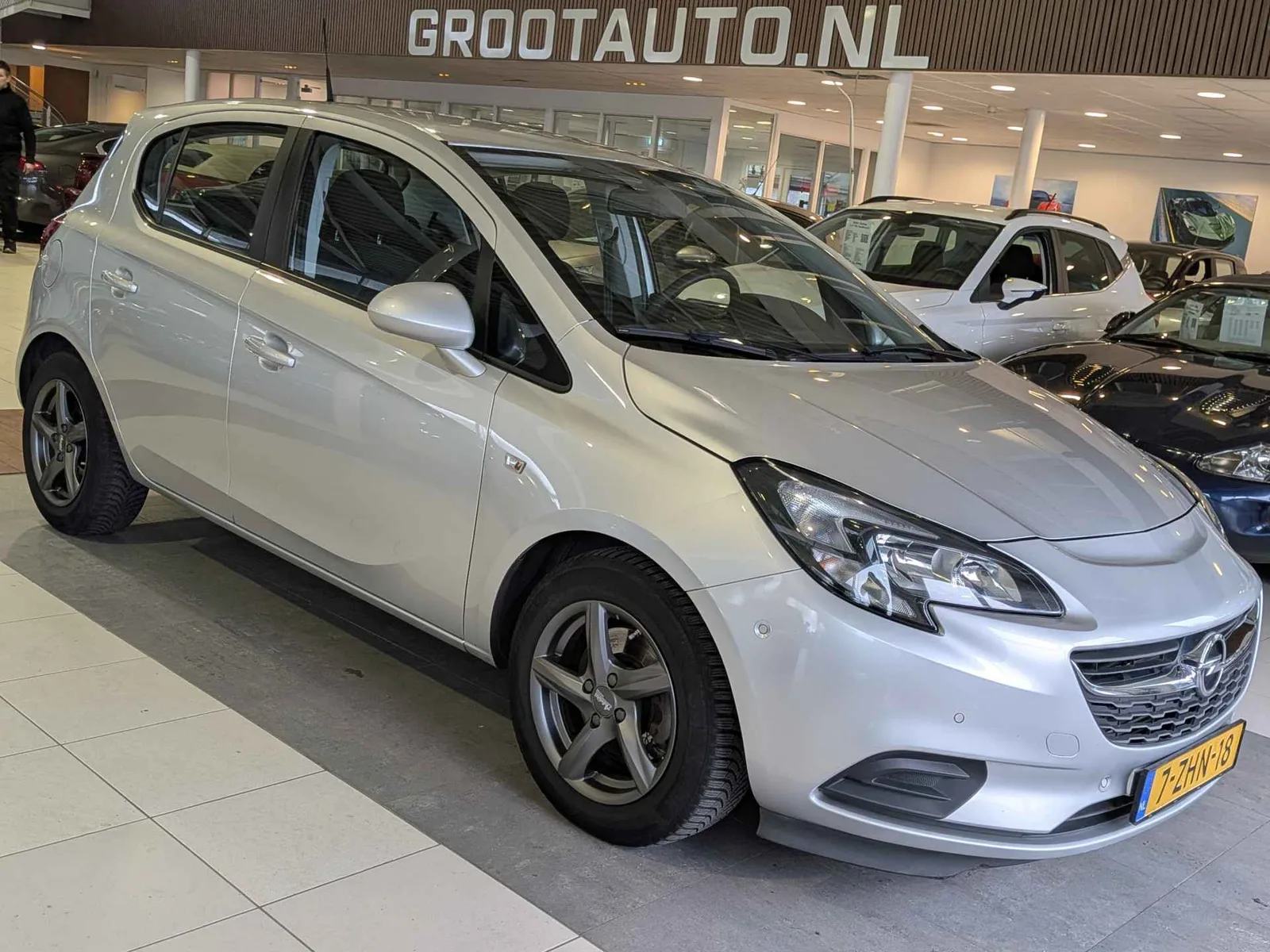 Opel Corsa (2014) — foto 1