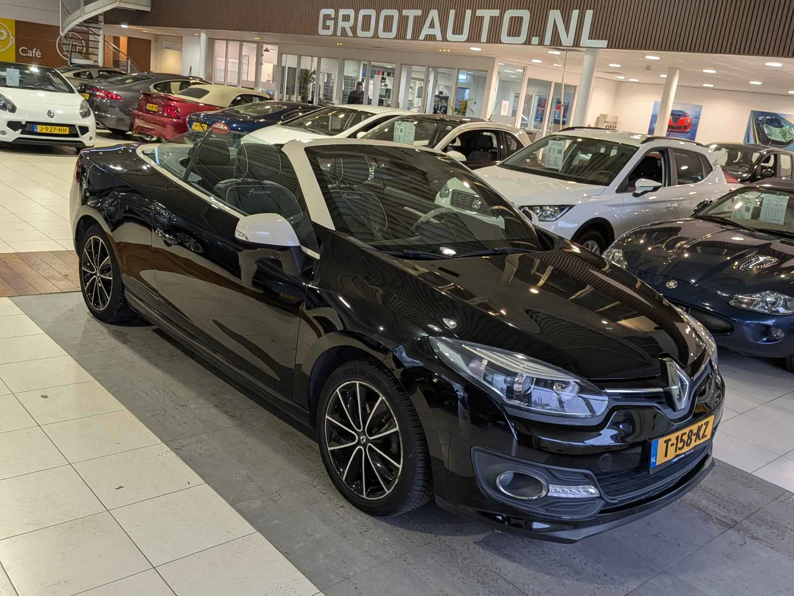 Renault Mégane (2014) — foto 1
