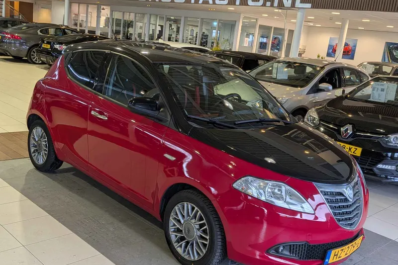Lancia Ypsilon (2013)