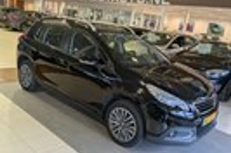 Peugeot 2008 (2015)
