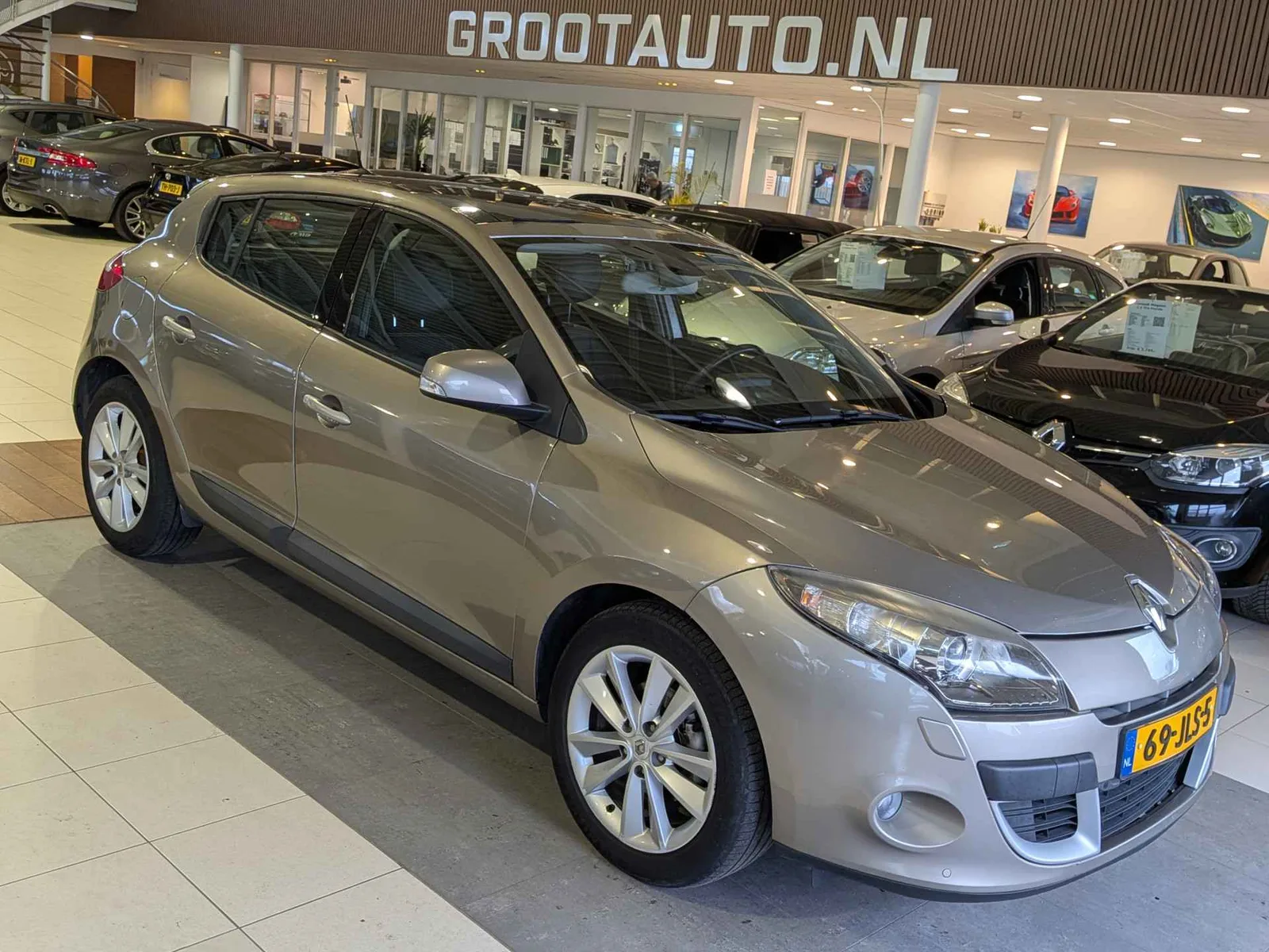 Renault Mégane (2009) — foto 1