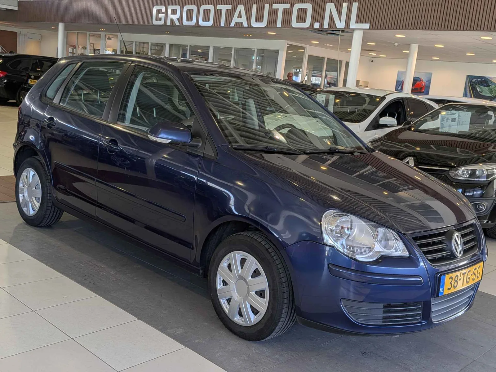 Volkswagen Polo (2006) — foto 1