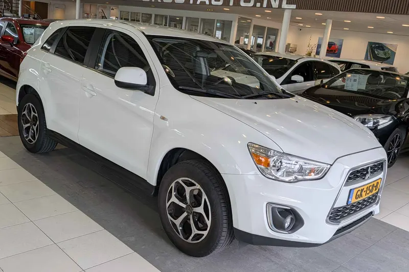 Mitsubishi ASX (2015)