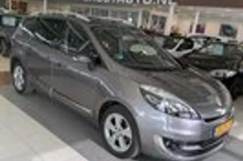 Renault Grand Scénic (2012)