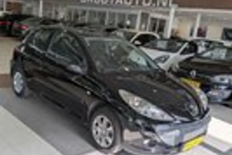Peugeot 206+ (2010)