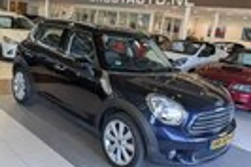 MINI Countryman (2012)