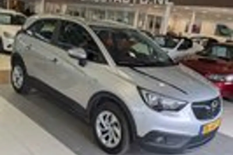 Opel Crossland X (2017)