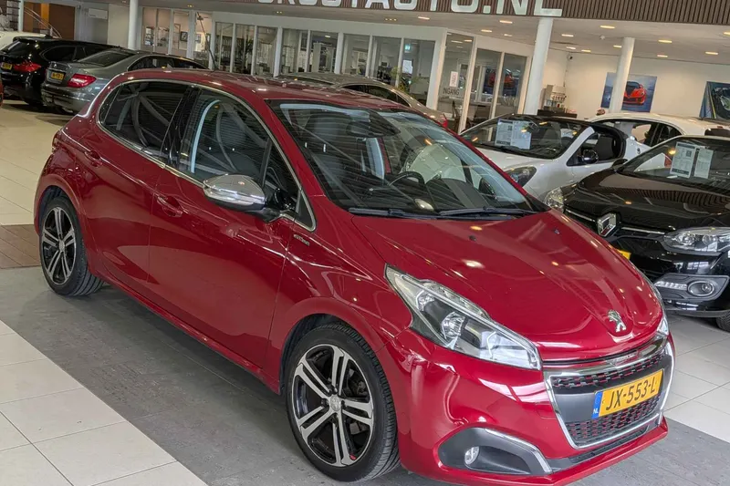 Peugeot 208 (2016)
