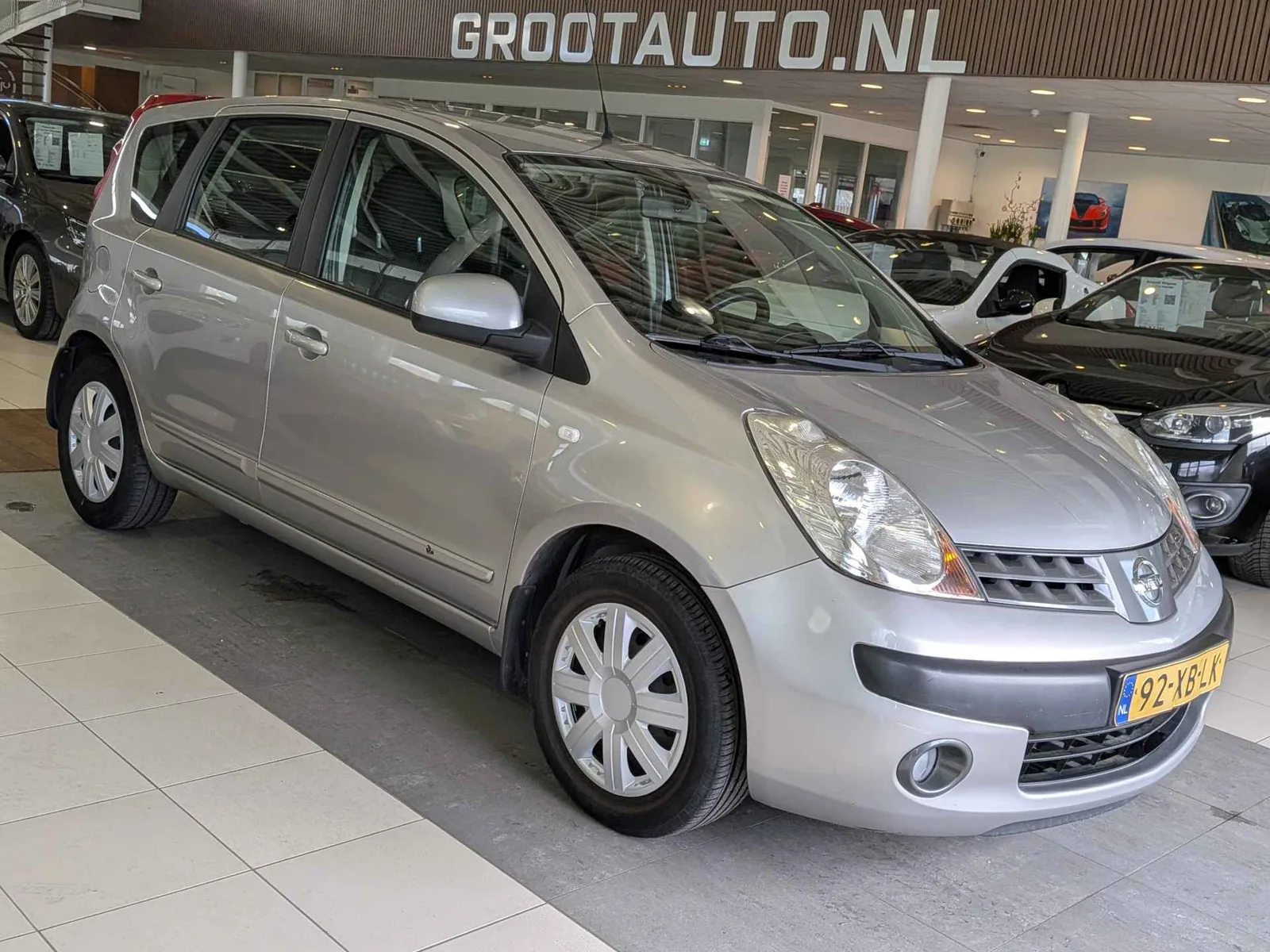 Nissan Note (2007) — foto 1