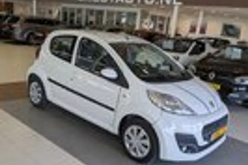 Peugeot 107 (2013)
