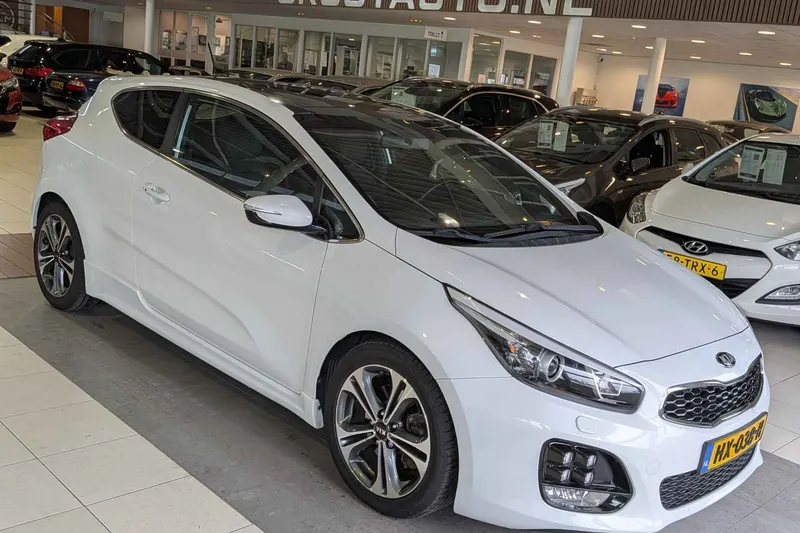Kia Pro Cee'd (2016)