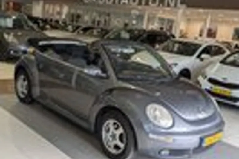 Volkswagen New Beetle (2006)