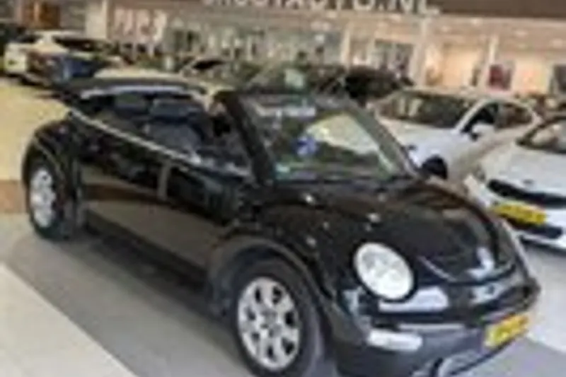 Volkswagen New Beetle (2003)