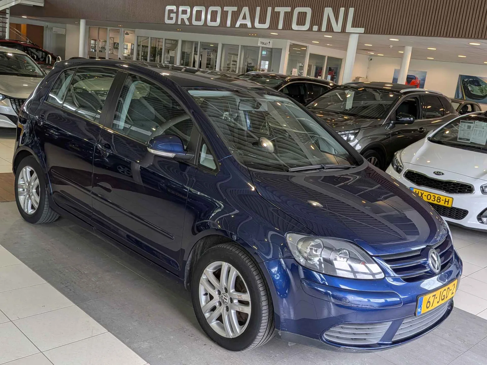 Volkswagen Golf Plus (2009) — foto 1