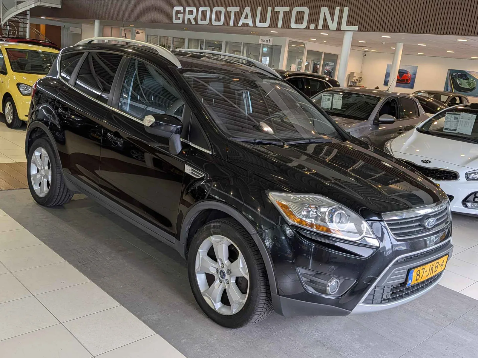 Ford Kuga (2009) — foto 1