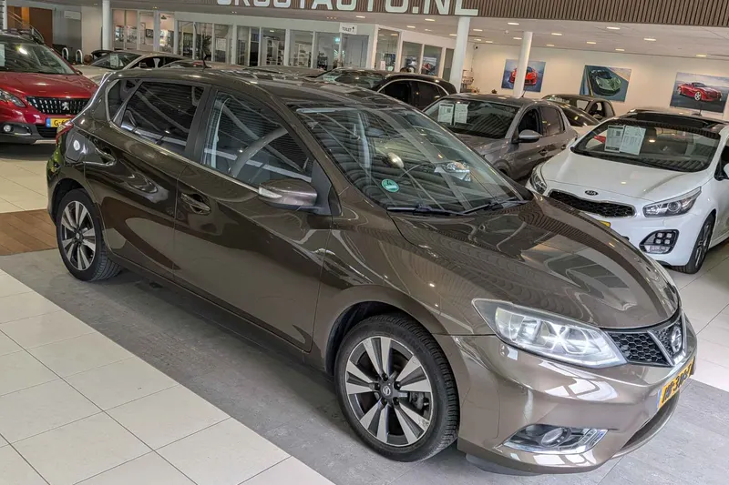 Nissan Pulsar (2015)