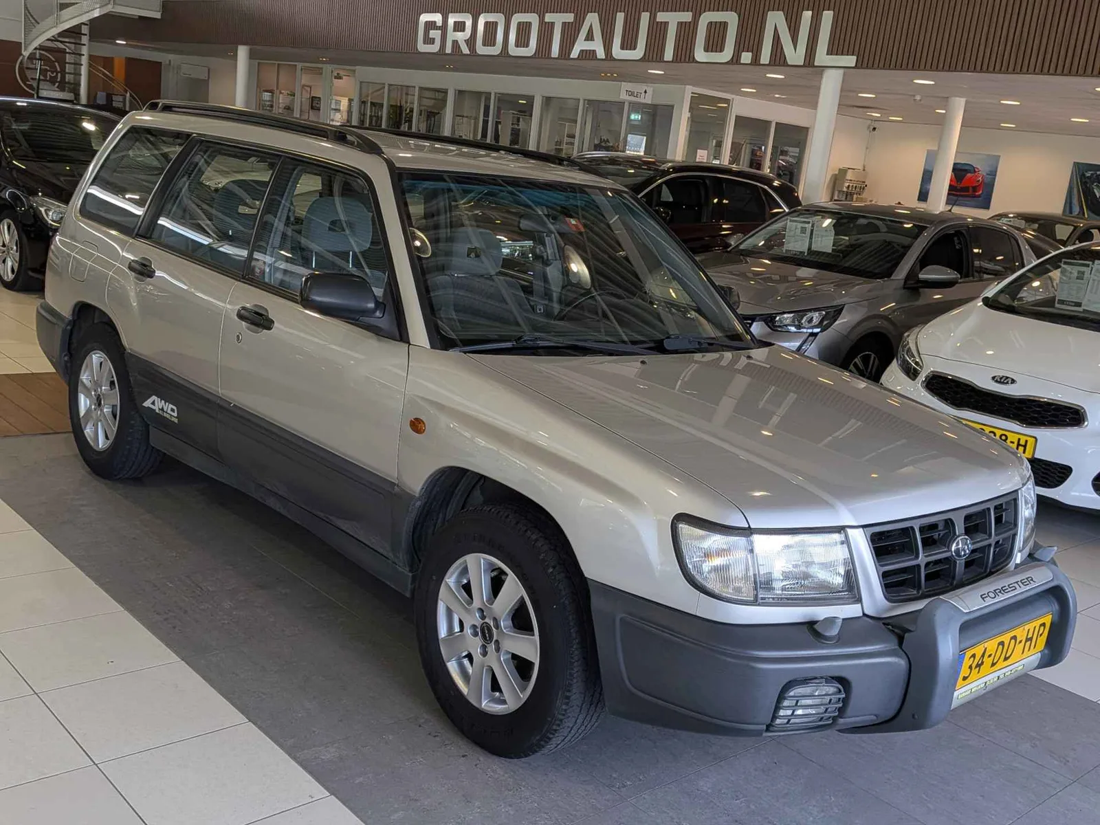Subaru Forester (1999) — foto 1