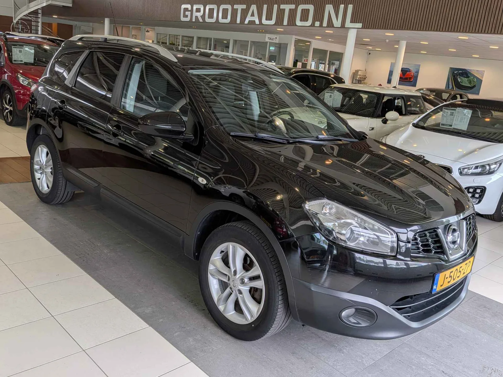 Nissan QASHQAI+2 (2011) — foto 1