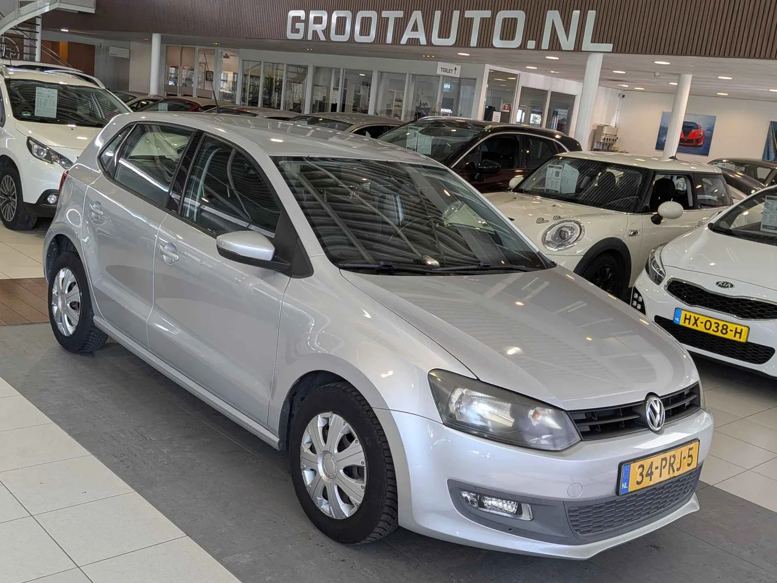 Volkswagen Polo (2010) — foto 1