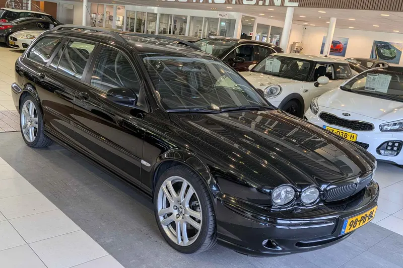 Jaguar X-Type (2004)