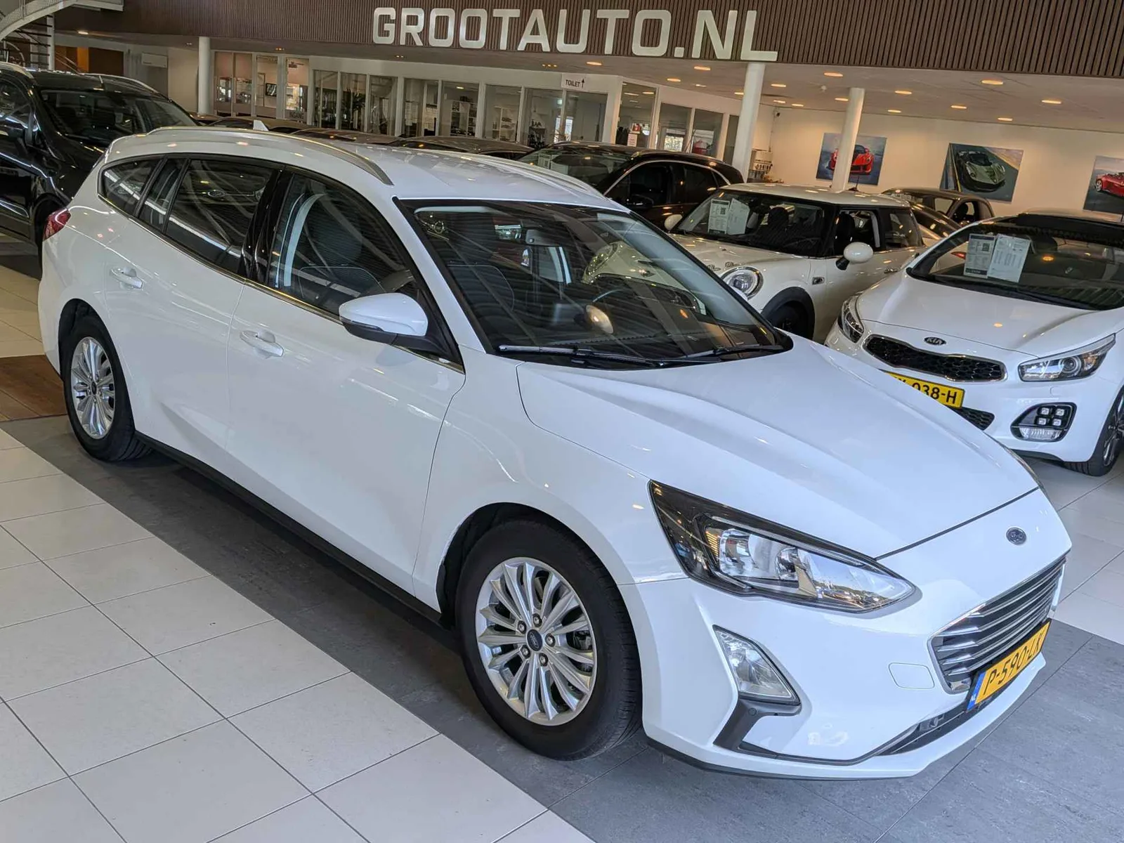 Ford Focus (2019) — foto 1
