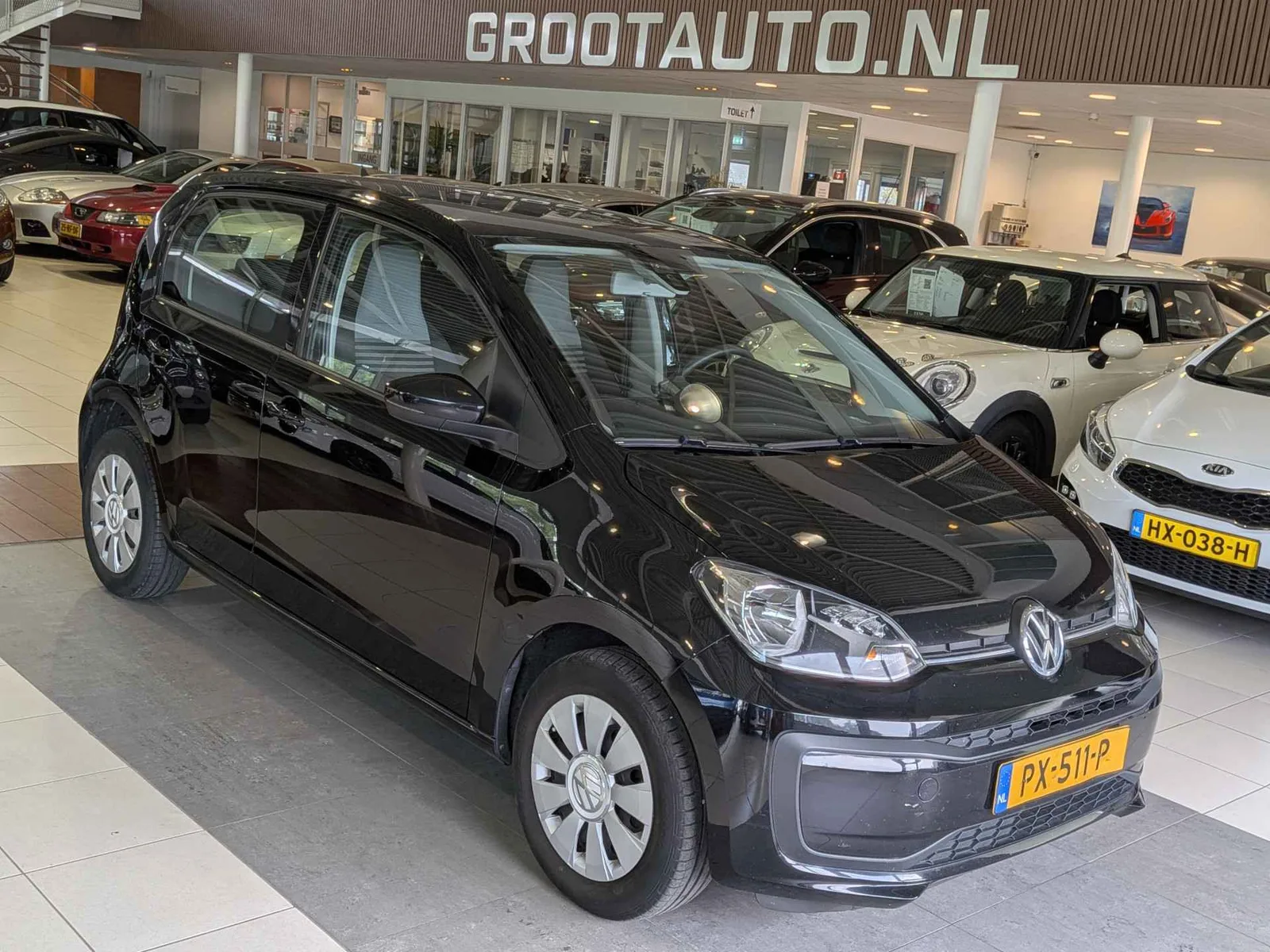 Volkswagen Up! (2017) — foto 1