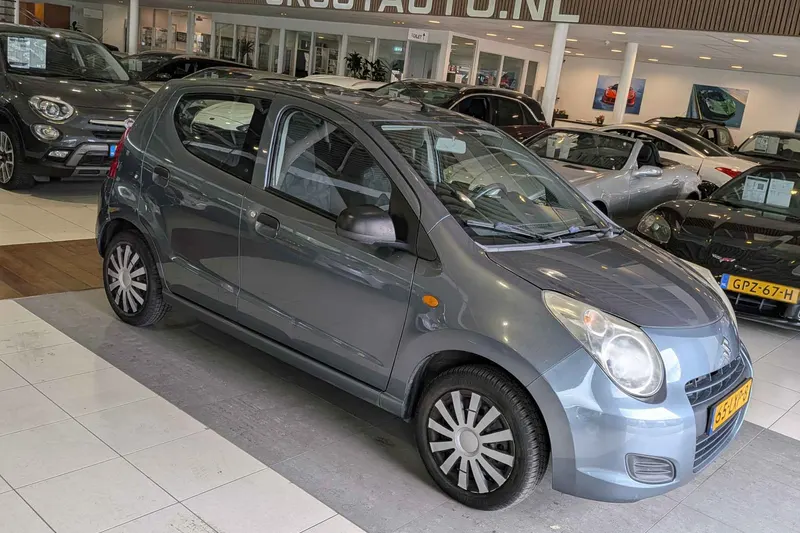 Suzuki Alto (2010)