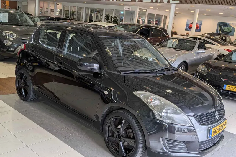 Suzuki Swift (2011)