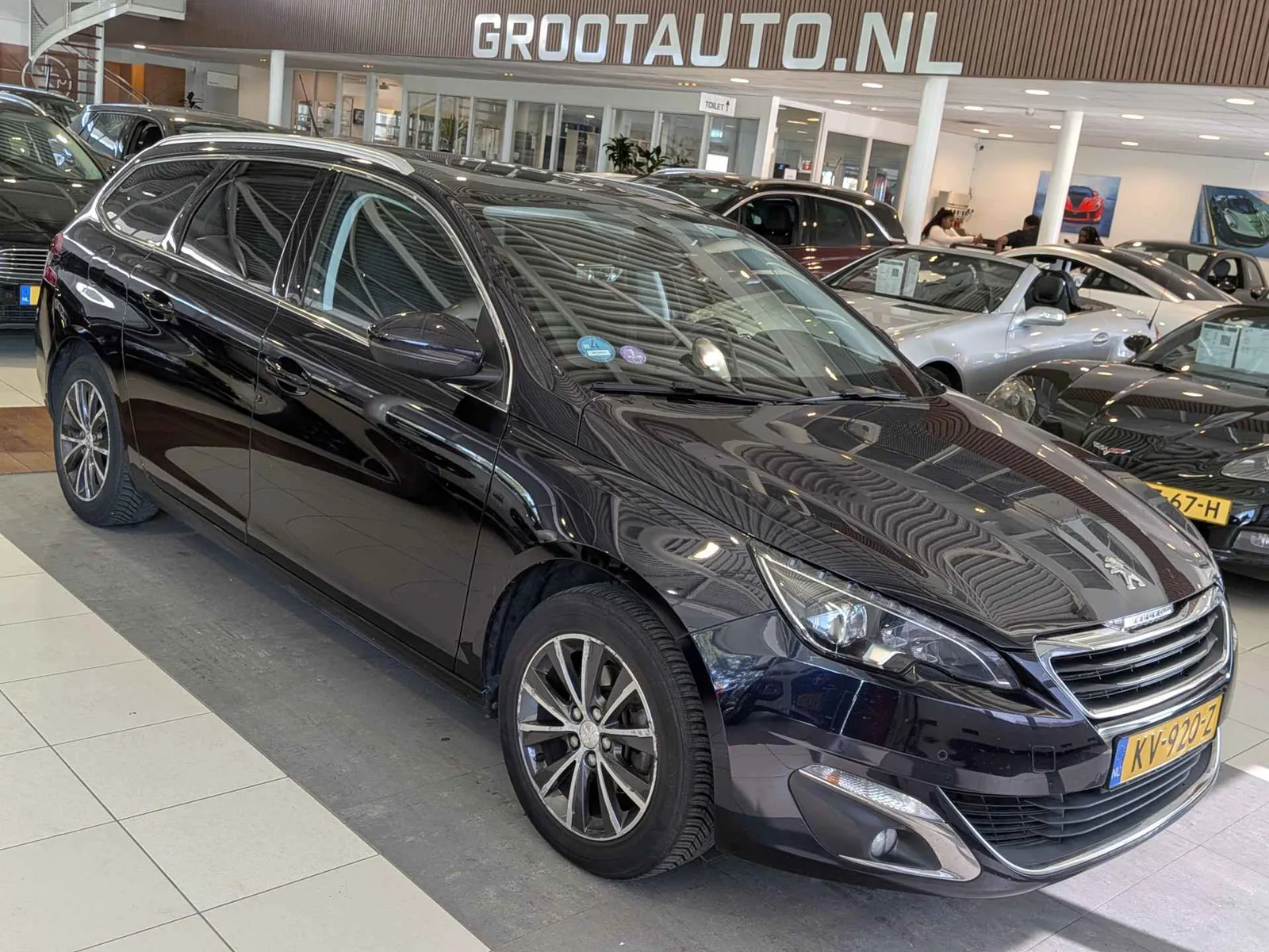 Peugeot 308 (2016) — foto 1