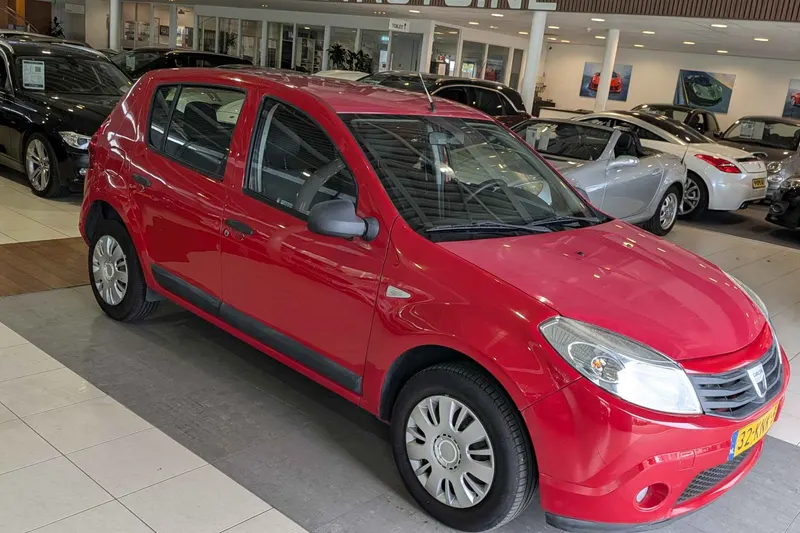 Dacia Sandero (2010)