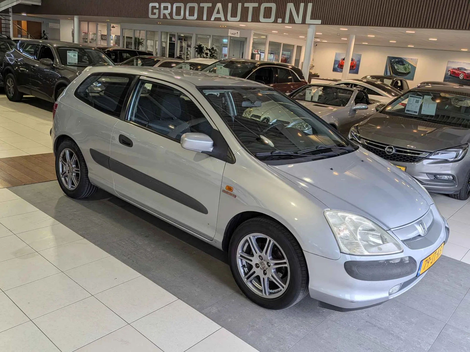 Honda Civic (2002) — foto 1