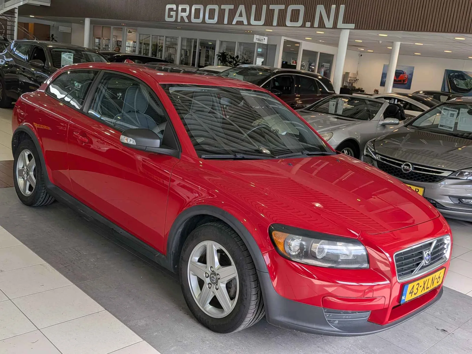 Volvo C30 (2007) — foto 1