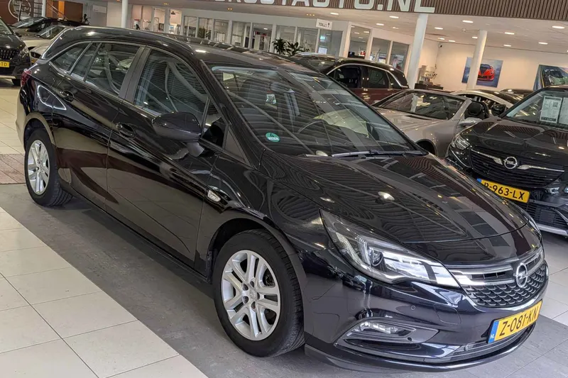 Opel Astra (2019)