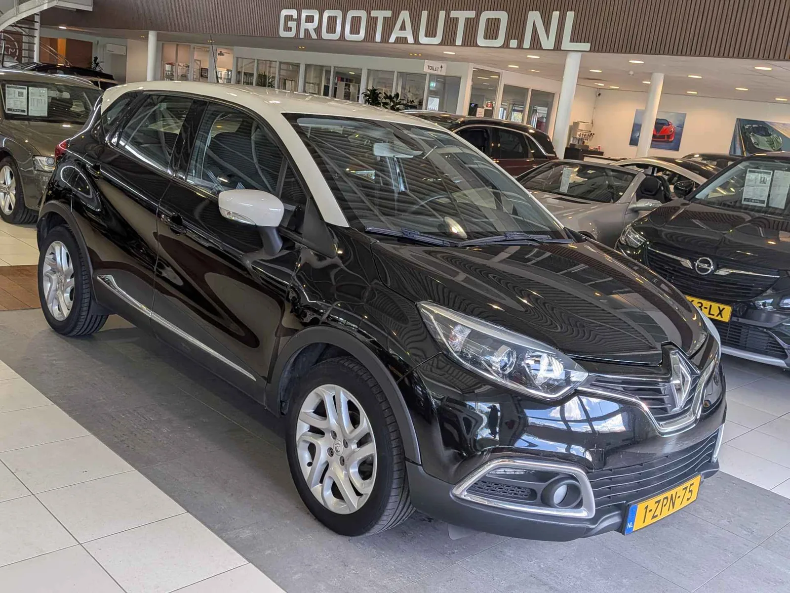 Renault Captur (2014) — foto 1