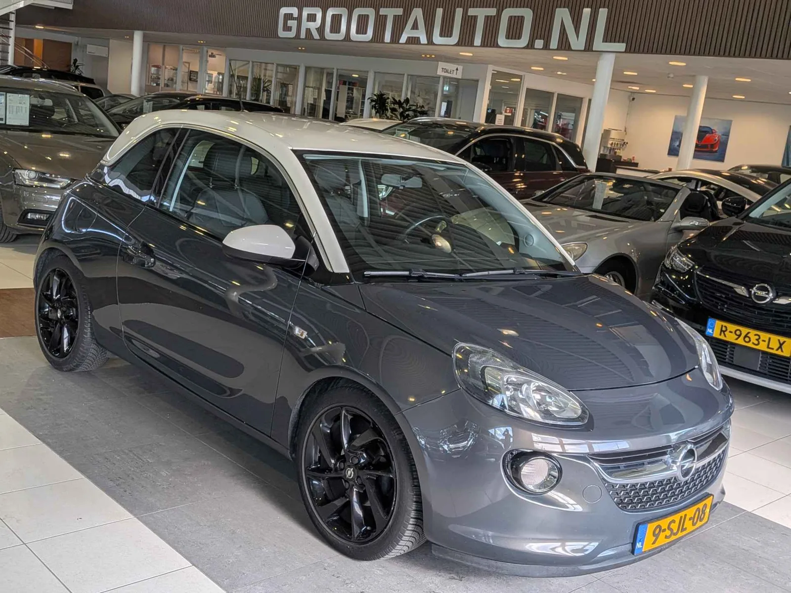 Opel Adam (2013) — foto 1