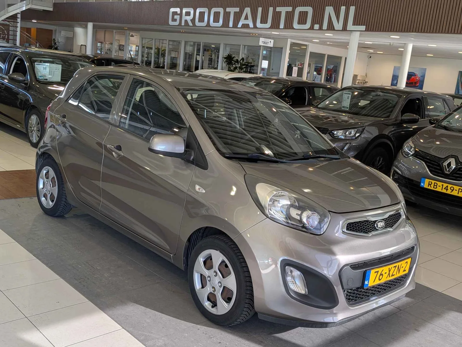 Kia Picanto (2012) — foto 1