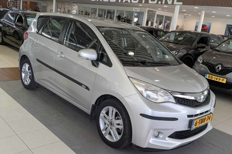 Subaru Trezia (2014)