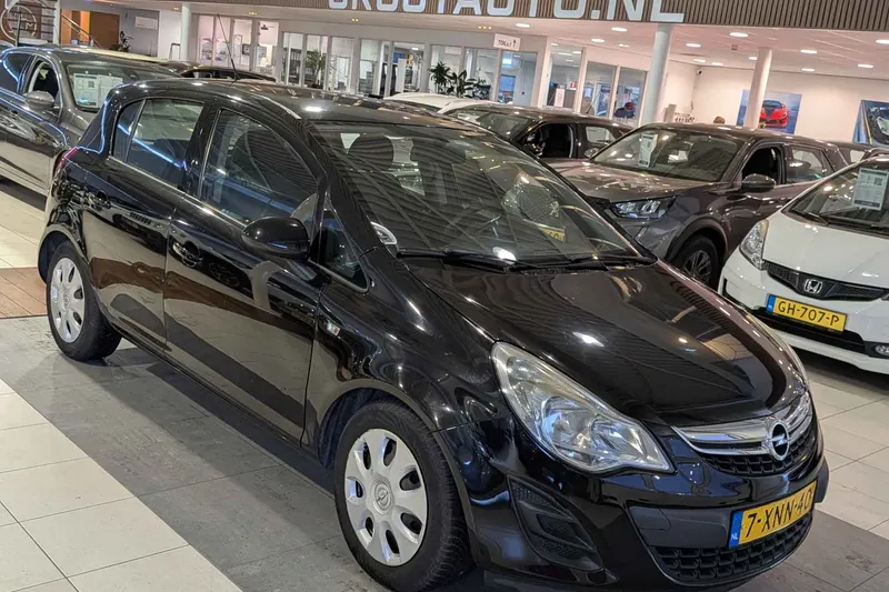 Opel Corsa (2011)