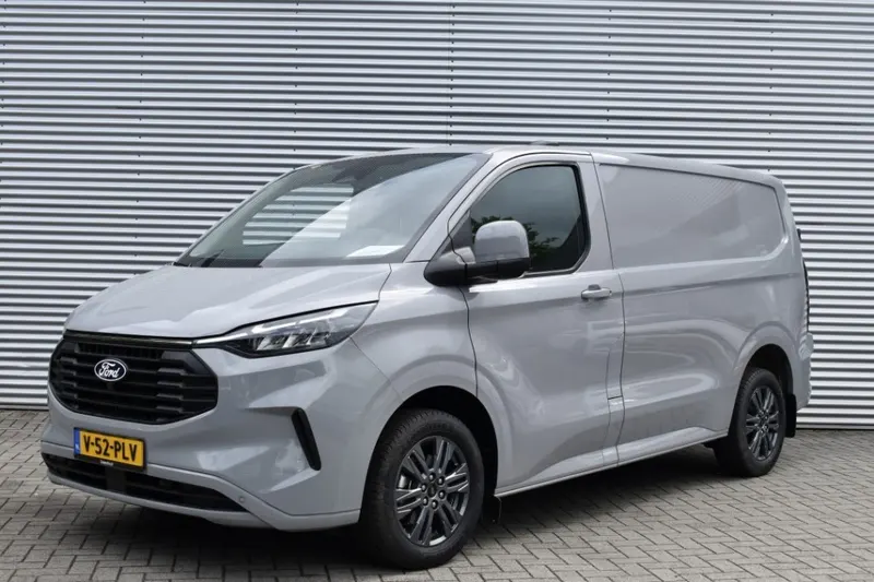 Ford Transit Custom (2025)
