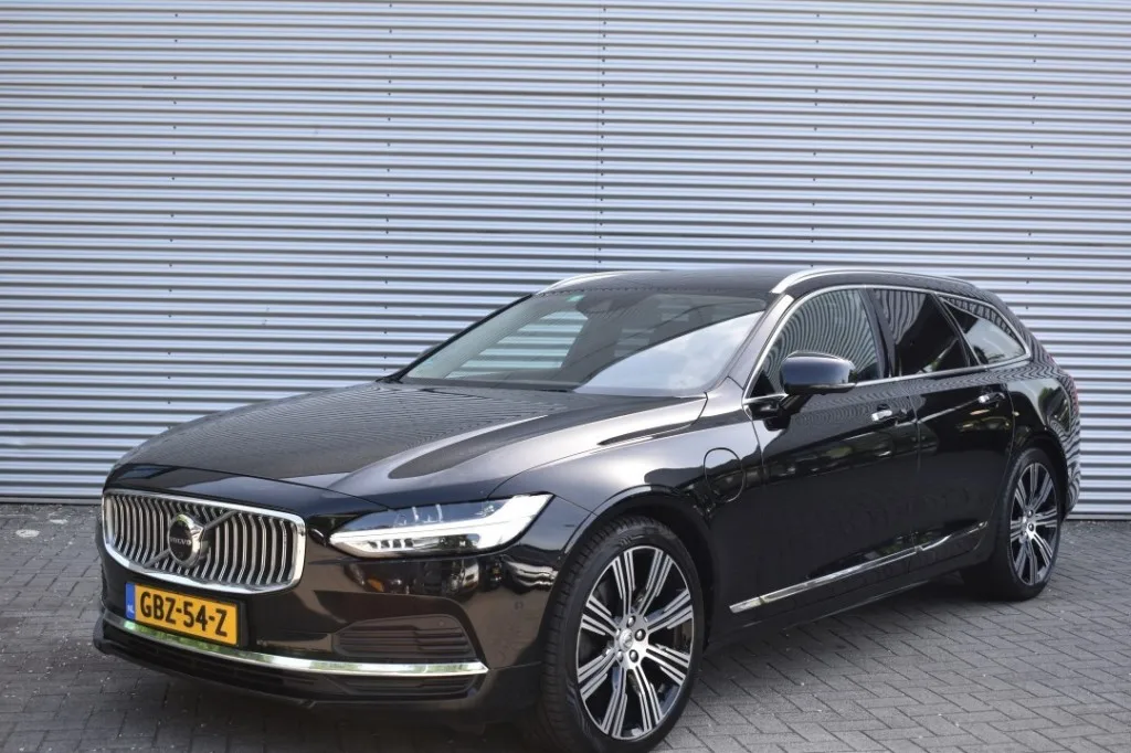 Volvo V90 (2020) — foto 1