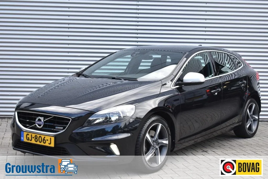 Volvo V40 (2015) — foto 1