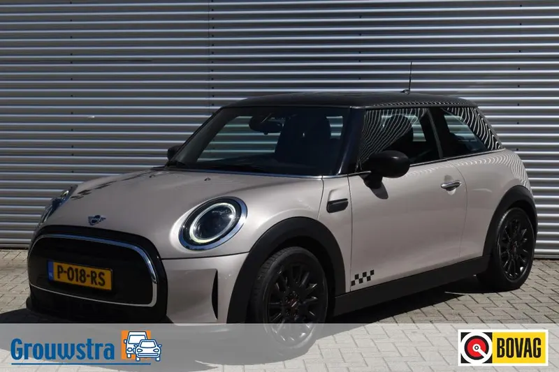 MINI Cooper (2022)