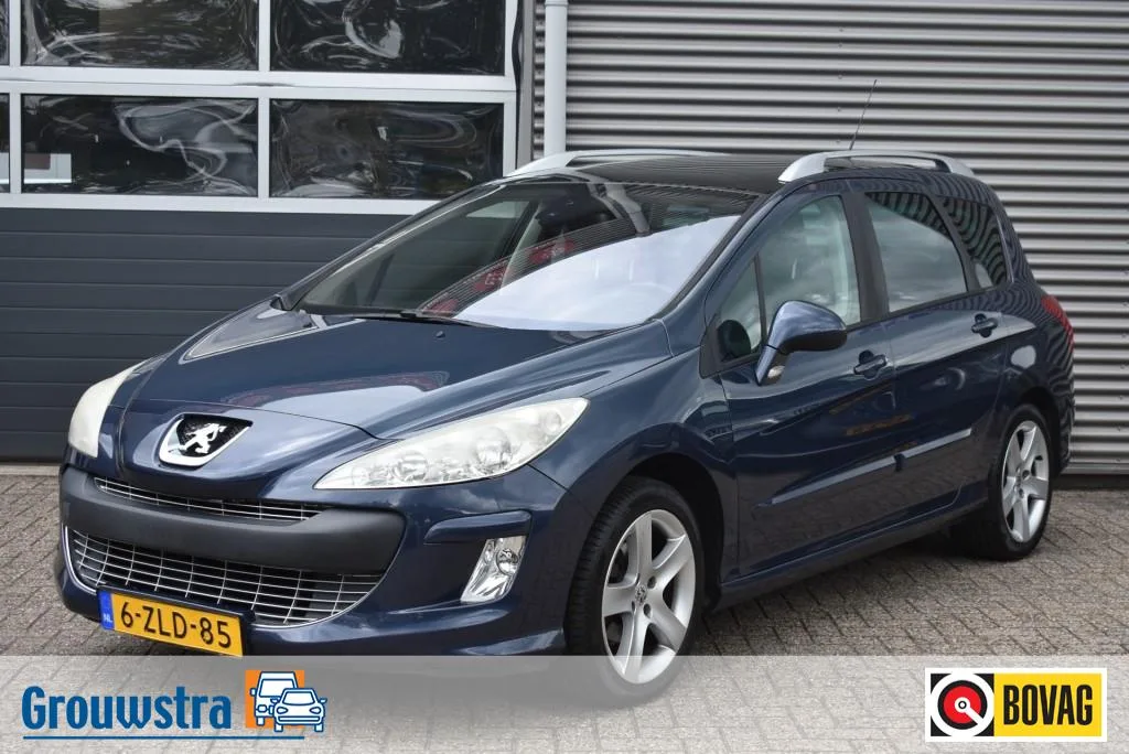 Peugeot 308 (2008) — foto 1