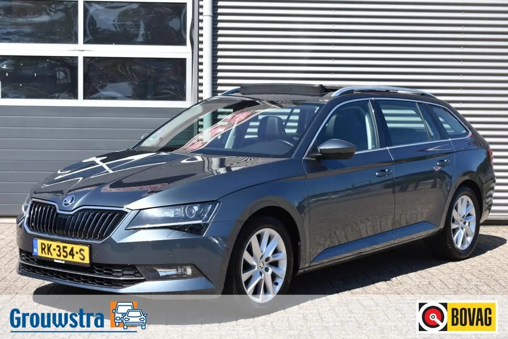 Škoda Superb (2018) — foto 1