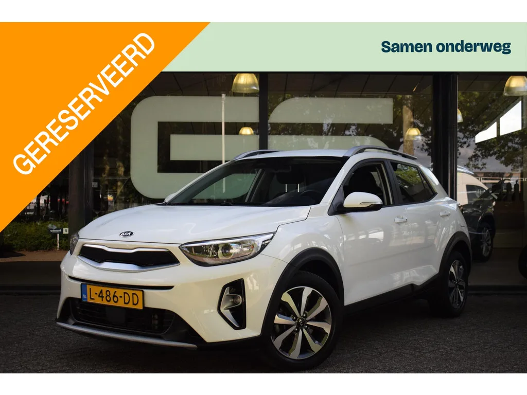 Kia Stonic (2021) — foto 1