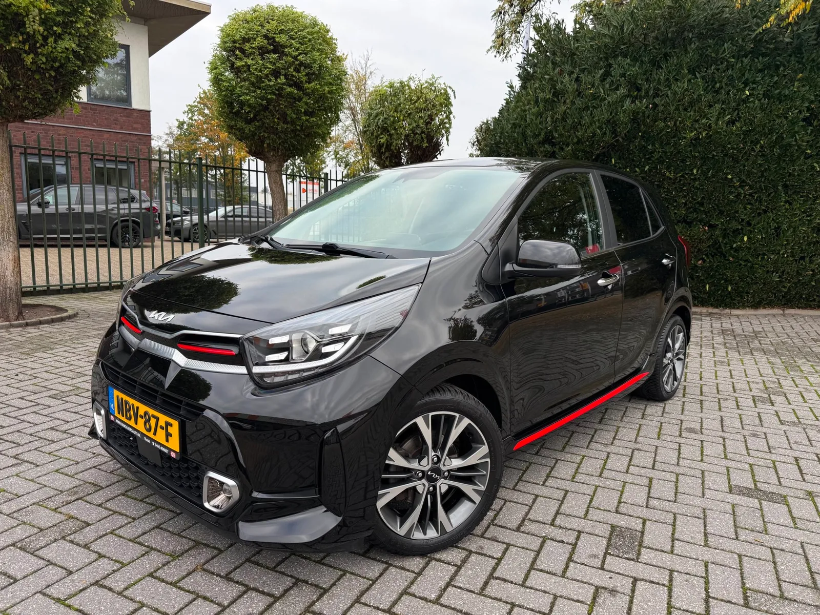 Kia Picanto (2022) — foto 1